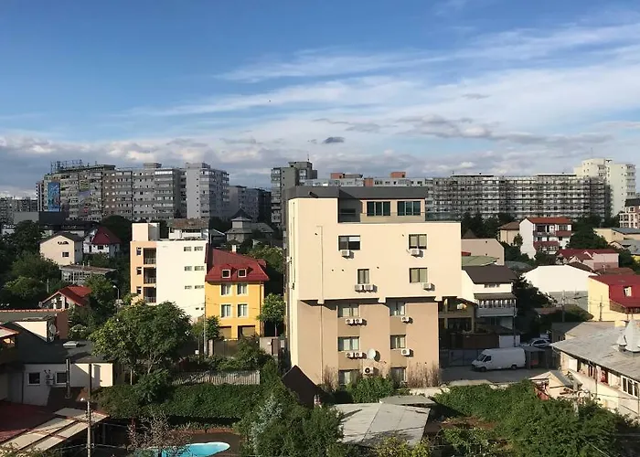 Luxury Apartment Mihai Bravu Bucureşti